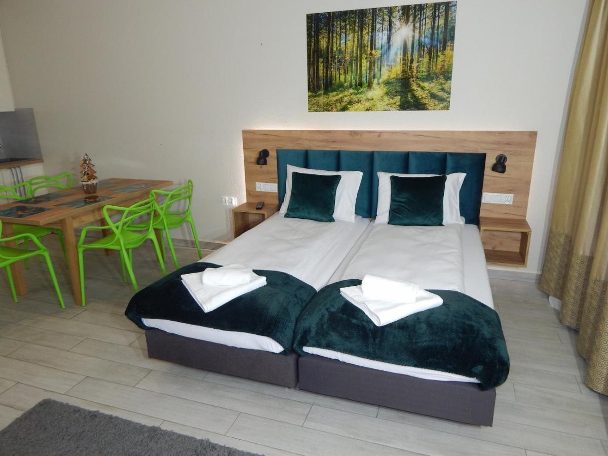 Agat Apartament Czarna Gora Сенна Экстерьер фото